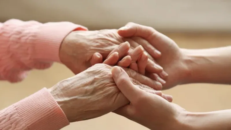 2026'da Yaşlılık Maaşı Müjdesi! Bakım Sigortası Geliyor Mu?