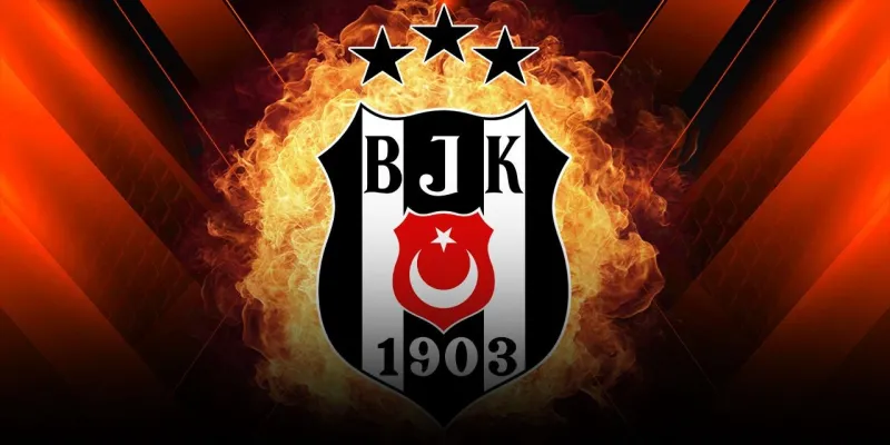 Beşiktaş'ta 4 futbolcu imzaladı: Resmen açıklandı