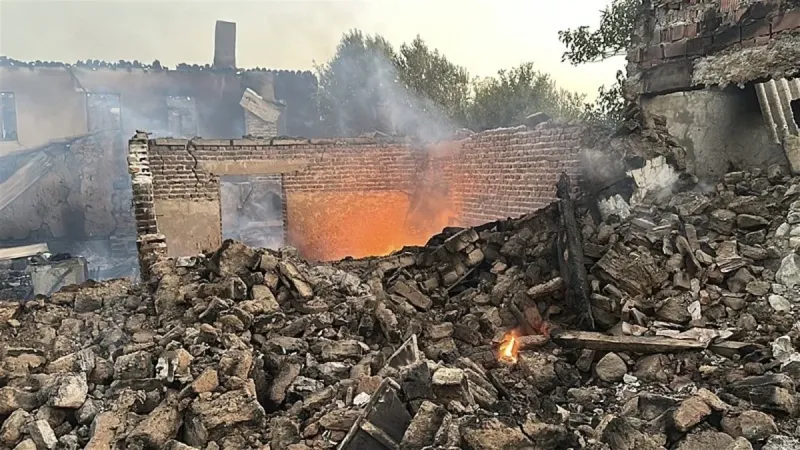 Çanakkale'de Korkunç Yangın! Evler Küle Döndü, İşte Son Durum