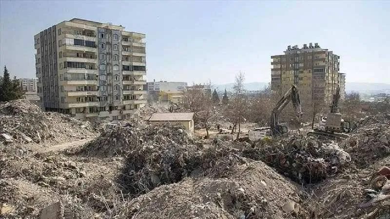 Ebrar Sitesi Davası: 85 Can Kaybı! Müteahhite Şok Talep!