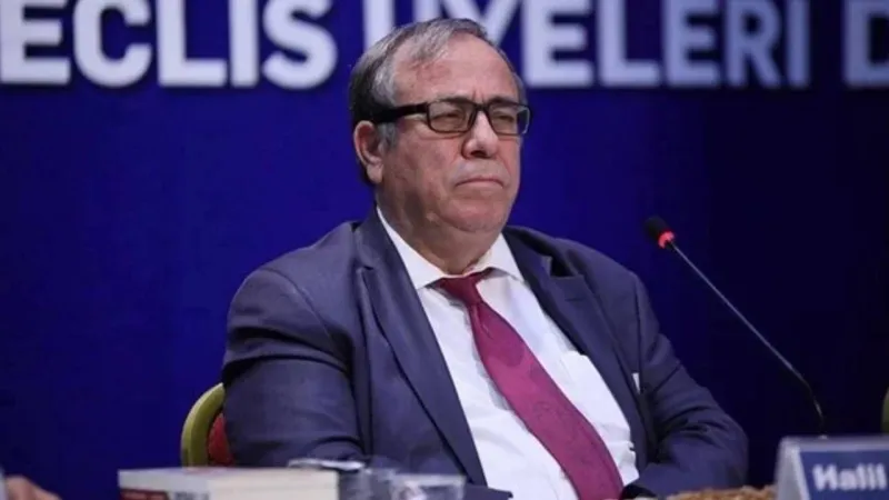 Eski Sağlık Bakanı Halil Şıvgın, 75 yaşında hayatını kaybetti.