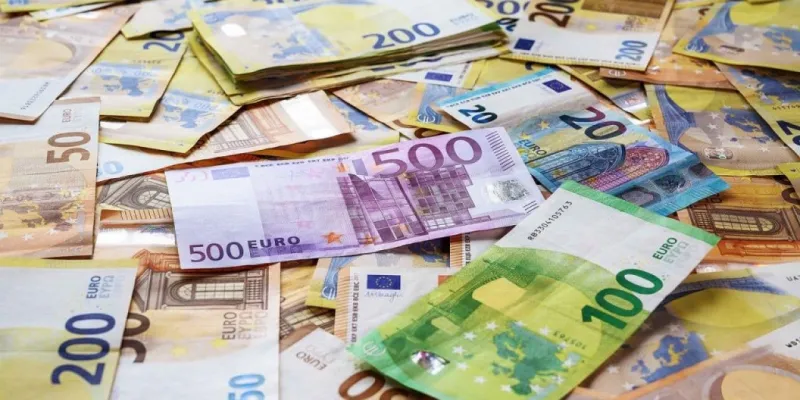 Euro Rekor Kırdı! 49 TL'ye Ulaştı mı? İşte Son Dakika Gelişmeler