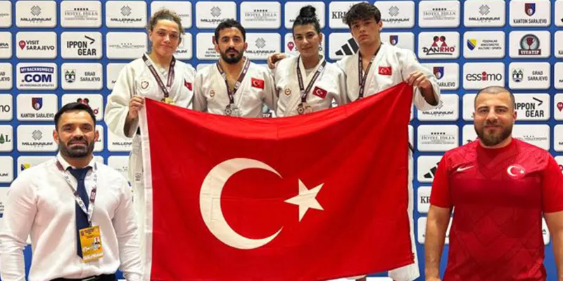 Milliler ilk günden yaptı yapacağını
