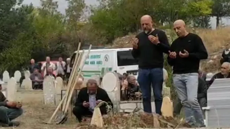 Miras Şoku: Kardeşler Tapuda "Ölü" Çıktı! İşte Sebebi