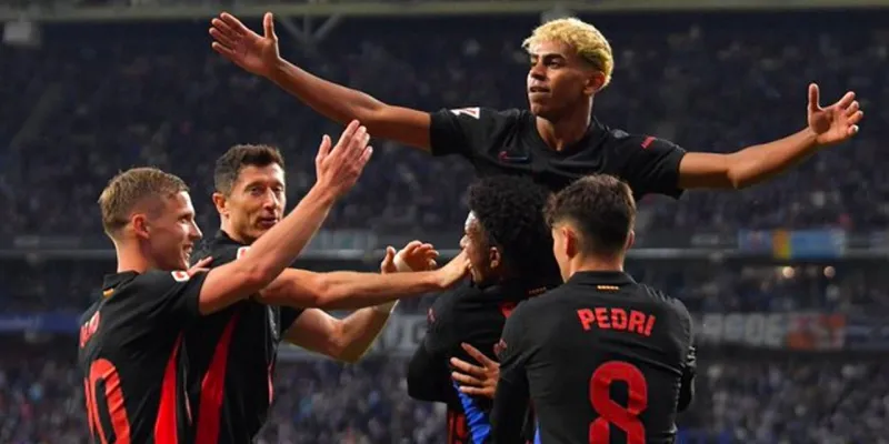 Barcelona Şampiyon! La Liga'da Zirve Barcelona'nın!