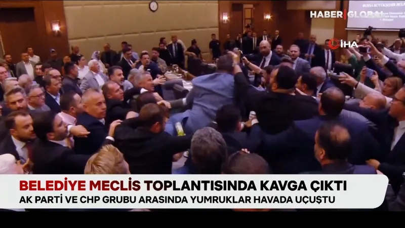 Bursa'da Meclis Karıştı! AK Parti ve CHP Yumruk Yumruğa Kavga Etti