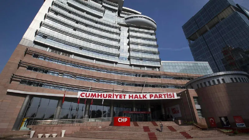 Mansur Yavaş'tan Kritik Çağrı: Bu Akşam CHP Önünde Neler Olacak?