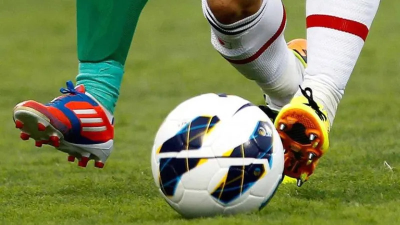 Süper Lig'de Derbi Heyecanı! Galatasaray Trabzon'a Konuk Oluyor