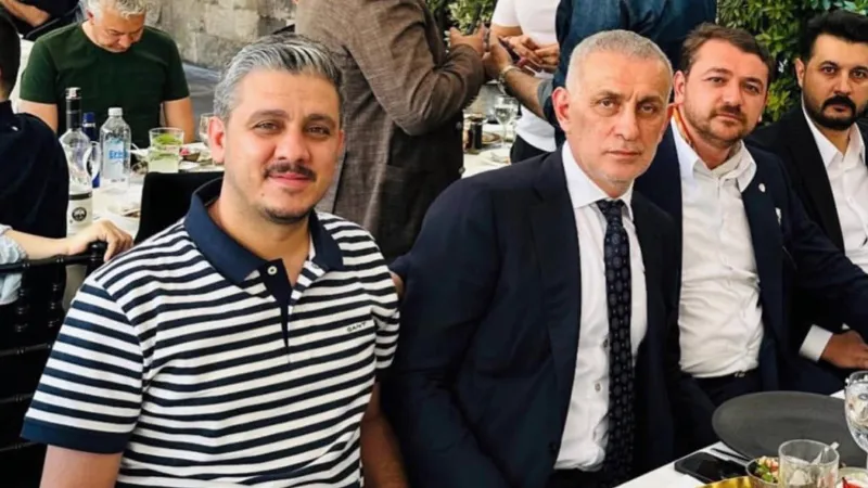 Timur Soykan: Villasında bulunan deprem sanıkları Kervancıoğlu ailesi ile Cengiz Gökay'ın fotoğrafları çıktı, bağlantılı oldukları düşünülüyor 