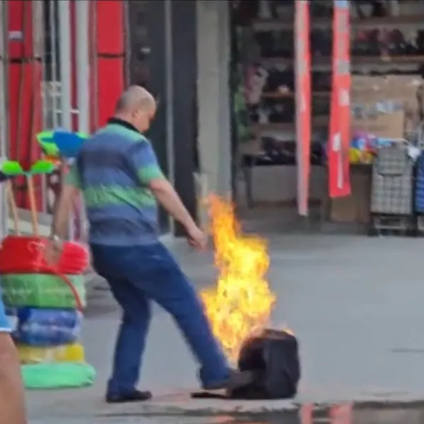 Yanan tüpe tekmeli müdahale!